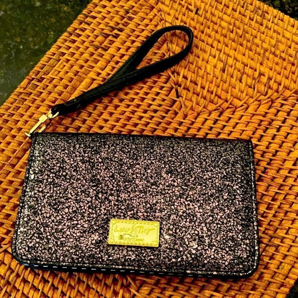 *Luv Betsey* Johnson Black Glitter Sparkle Wristlet LN